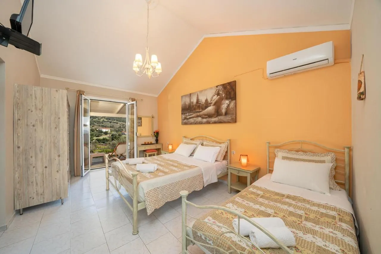 Minas Apartments Divarata Greece